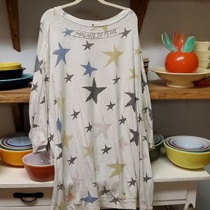 💥SOLD💥Magnolia Pearl Hi low stars